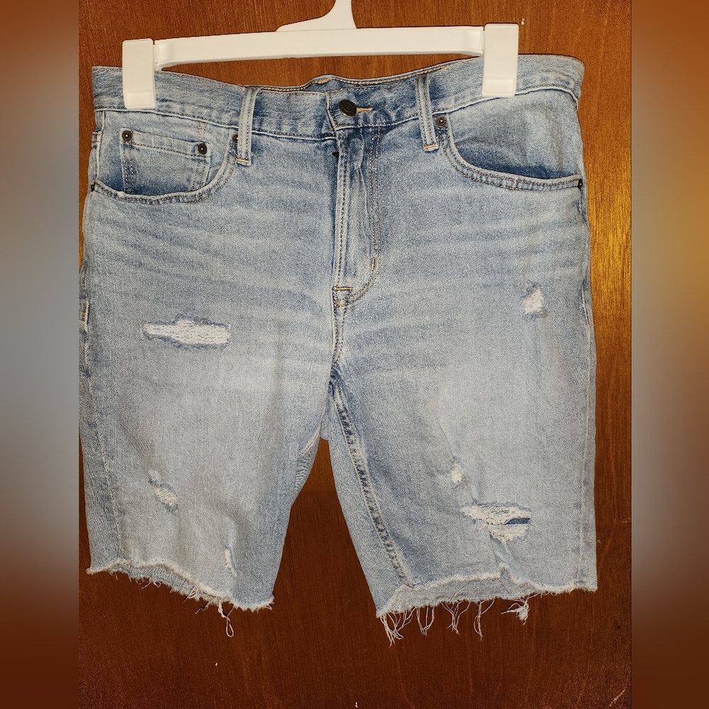 Mens Old Navy Slim Fit Built-In Flex Denim Shorts, Size 34 waist